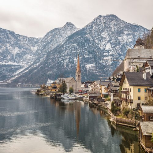 View of Hallstatter See waterfront, Hallstatt, Austria